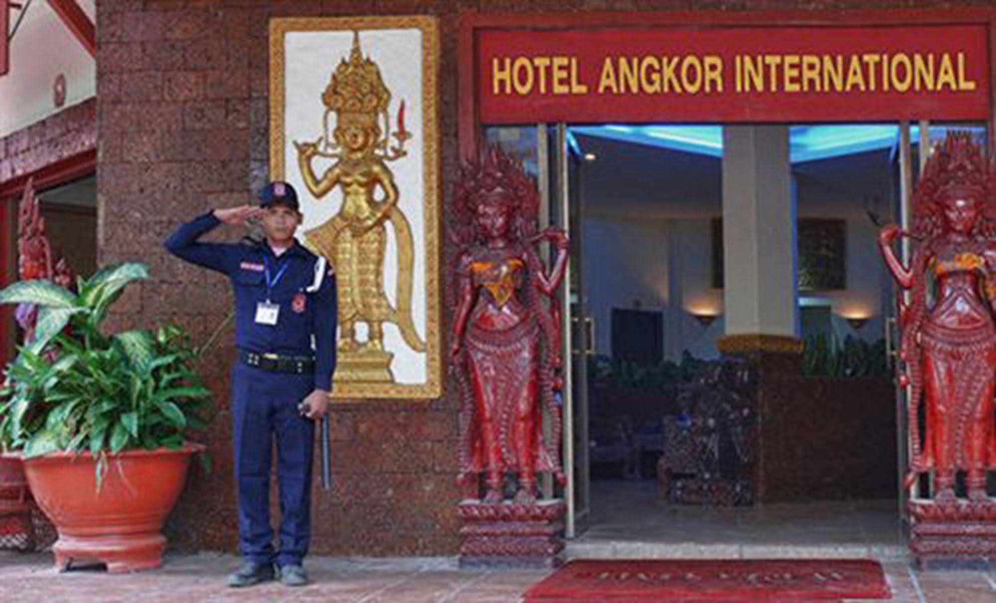 Angkor International Hotel Phnom Pen Exterior foto